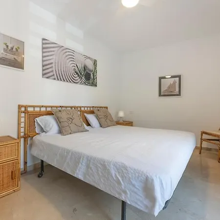 Apartment Wonderful Flat With Privateterrace And Pool