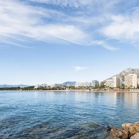 Wonderful Flat With Privateterrace And Pool Marbella