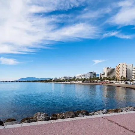 Wonderful Flat With Privateterrace And Pool Apartment