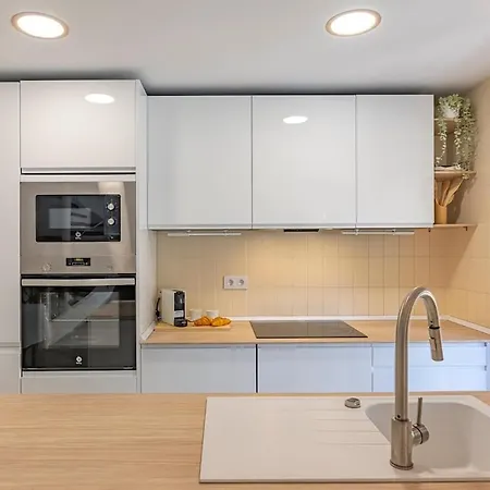 Wonderful Flat With Privateterrace And Pool Apartment