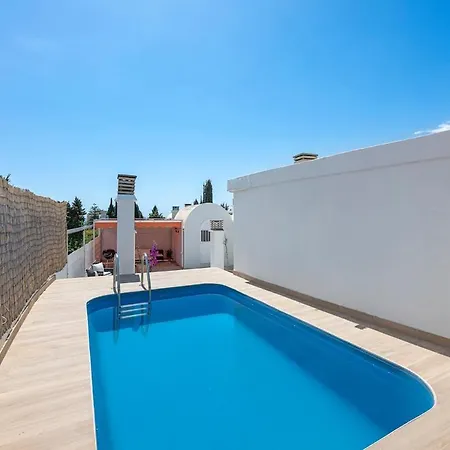 Apartment Wonderful Flat With Privateterrace And Pool