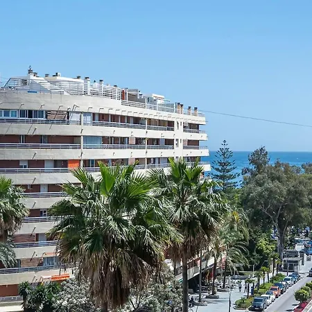 Wonderful Flat With Privateterrace And Pool Marbella