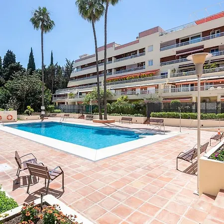 Wonderful Flat With Privateterrace And Pool Apartment