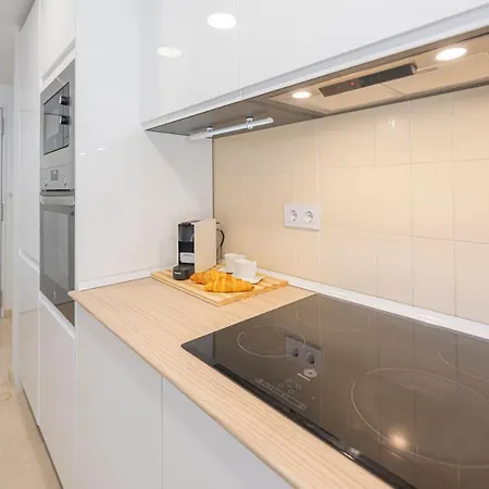 Wonderful Flat With Privateterrace And Pool Marbella